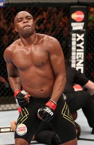 O lutador Anderson Silva mantm uma dieta equilibrada para garantir o peso antes das lutas