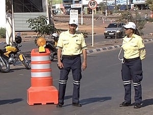 Polcia investiga agresses conta os amarelinhos (Foto: Reproduo / TVCA)