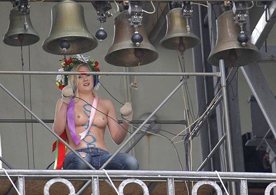 Ativista do Femen, em um dos protestos do grupo em Kiev