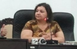 A professora Janaina Pereira Monteiro