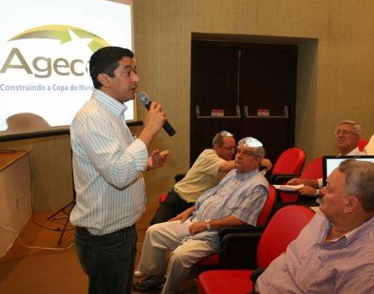 Ynes Magalhes  presidente da Agecopa, composta por mais cinco diretores