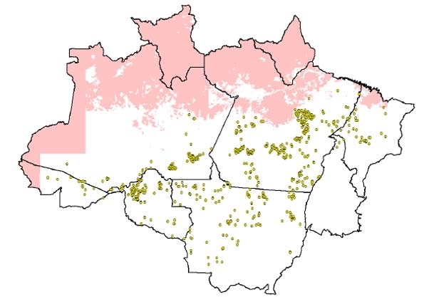 Mapa do Inpe mostra os pontos de desmatamento detectados em julho.