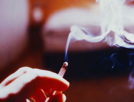 Instituto do Cncer distribui gomas de nicotina e adesivos aos tabagistas.