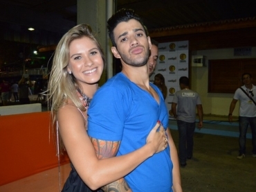 Andressa Suita com o noivo, o cantor Gusttavo Lima, no Festival de Vero de Salvador, na Bahia