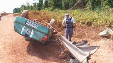 A motorista perdeu o controle da direo por causas ainda desconhecidas