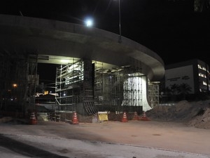 Viaduto da Sefaz, na Avenida do CPA, faz parte das obras do VLT.