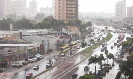 Vista panormica de Cuiab: risco de chuva forte