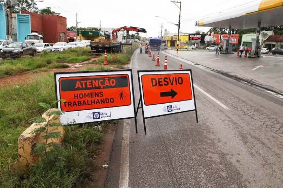 Nesta 1 etapa, cerca de 30 dias, os 2 sentidos da via, entre a Ponte Velha e a rotatria do Cristo Rei, funcionaro com meia pista