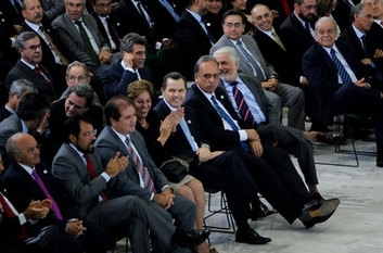 Governador Silval Barbosa durante encontro com a presidente Dilma Rousseff sobre pacto pela sade