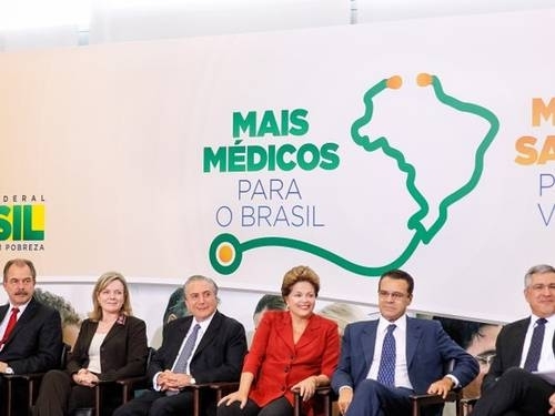 Presidenta Dilma Rousseff durante a cerimnia de Lanamento do Pacto Nacional pela Sade - Mais Hospitais e Unidades de