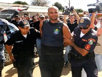 Evanderly Lima foi levado para Penitenciria Central do Estado (Foto: Assessoria/ Polcia Civil - MT)