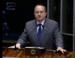 Pedro Taques denunciou truculncia da PM de MT no Senado Federal e requer providncias do governador