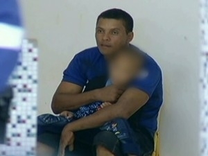 Homem fez criana de 3 anos refm em Gois (Foto: Reproduo Globo News)