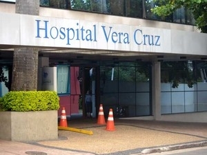 Hospital Vera Cruz, em Campinas, onde trs pessoas morreram (Foto: Fernando Pacfico / G1)