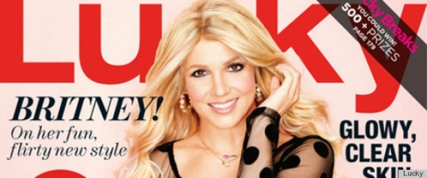 Britney aparece com feies estranhas na capa da revista (Foto: Reproduo)