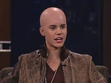 Justin Bieber apareceu careca em um programa de TV