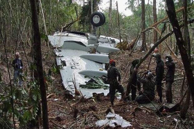 Aeronave da Gol caiu em mata fechada aps colidir no ar com jato Legacy, comandado por Joseph Lepore e Jan Paul Paladino