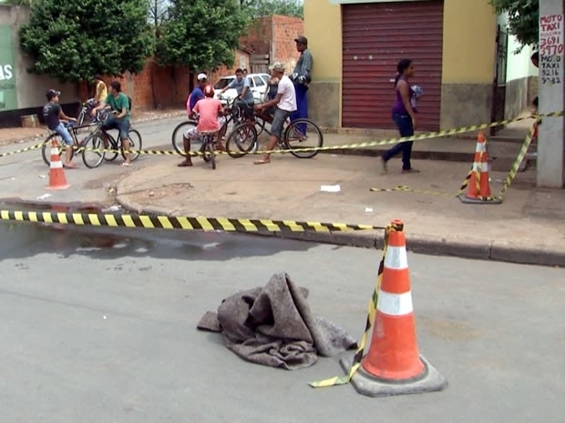 Ciclista foi vtima do acidente quando retornava para casa (Foto: Reproduo/TVCA)