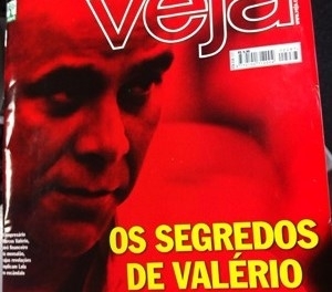 Marcos Valrio na capa da revista 