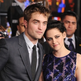 Robert e Kristen se conheceram nos bastidores de 