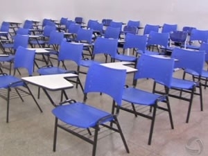 Greve dos professores completa dois meses nesta tera-feira (Foto: Reproduo TVCA)