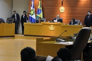 Magistrados do Tribunal de Justia recebem mais vantagens, no contexto da carreira jurdica