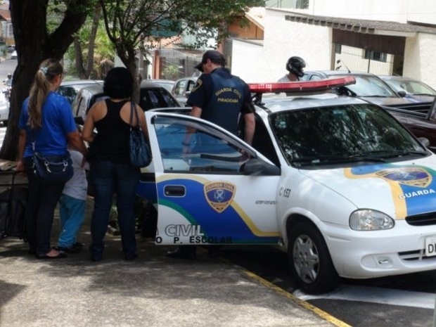 Garoto de 3 anos  levado para a delegacia em Piracicaba