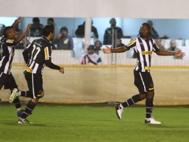 Andrezinho decidiu contra seu ex-clube com um gol e uma assistncia