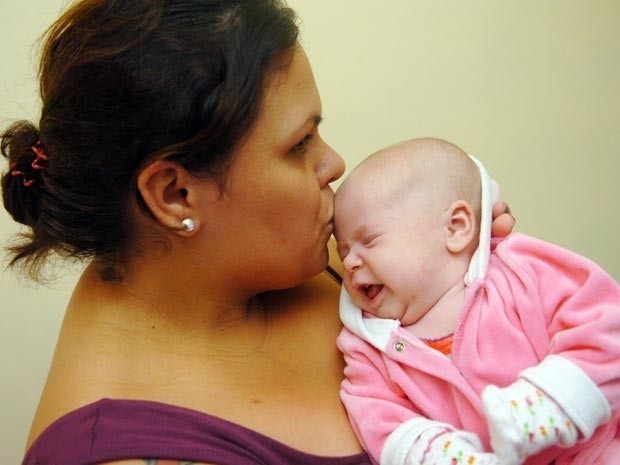 Andria Cristina Schmidt, de 27 anos, descobriu que estava grvida uma semana antes de ter o beb em Guaramirim, SC