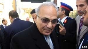 Shafiq foi ministro de Mubarak e ltimo premi do ex-presidente 