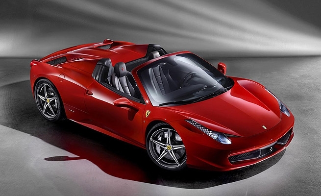 Ferrari 458 Spider chega por R$ 2 milhes