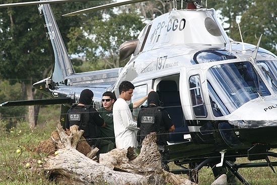 O suspeito Aparecido Souza Alves, 23, estava no helicptero que caiu nesta tera e morreu no acidente