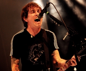 Tom Gabel, vocalista e guitarrista do Against Me! 