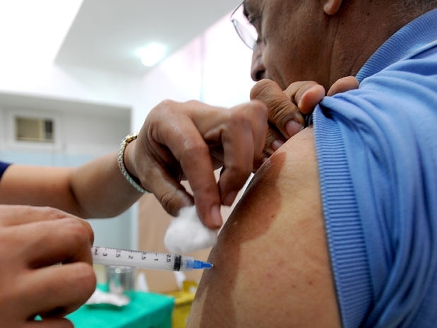 Campanha pretende vacinar 30 milhes de brasileiros at o dia 25 de maio