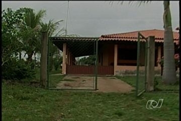 Fazenda onde ocorreu chacina em Doverlndia, Gois (Foto: Reproduo/TV Anhanguera)