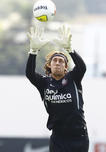 O goleiro Cssio durante um treino do Corinthians