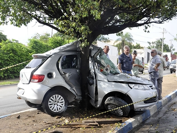 Acidente aconteceu na Avenida Repblica do Lbano, em Cuiab