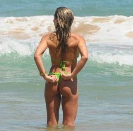 Joana Machado na Praia de Gerib