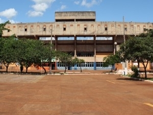 Estacionamento do estdio onde o casal foi flagrado