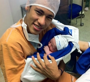 Neymar com o filho