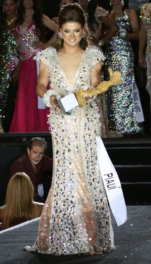 Raika Bittencourt venceu o Miss Brasil Gay 2011.