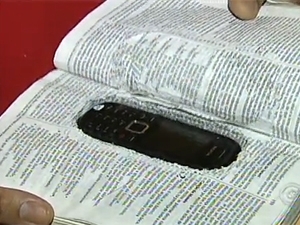 Celular foi encontrado durante revista das celas