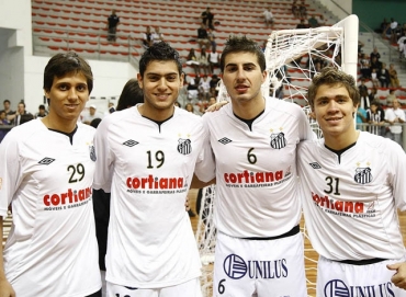 Gustavo, Bruno, Gava e Thiago, os Meninos da Vila do futsal