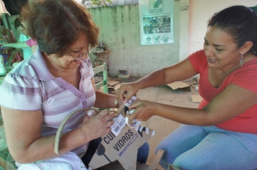 Curso de artesanato com materiais reciclveis vai at sexta-feira (10)