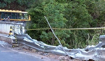 Caminho caiu no Porto do Inferno em Chapada dos Guimares na madruga de sbado