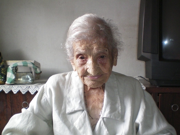 Maria Gomes Valentim, de 114 anos, em foto de 11 de maro.