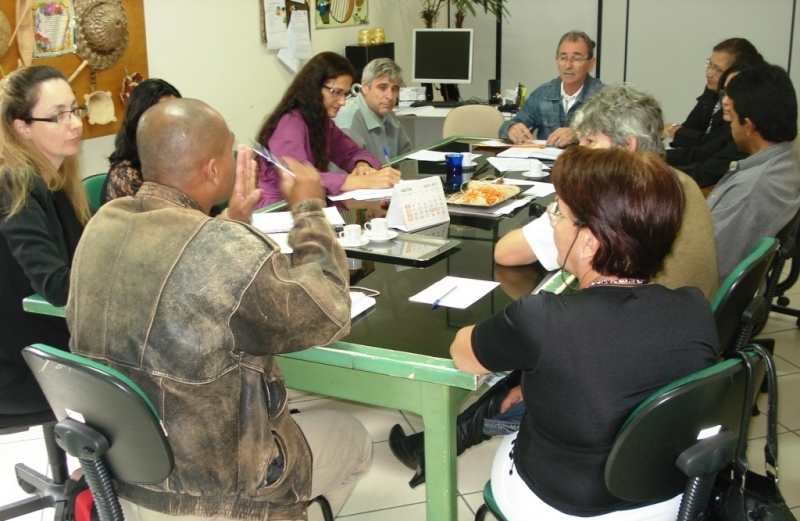 Profissionais da Educao estiveram reunidos na SMEC em funo do Pro Jovem Campo