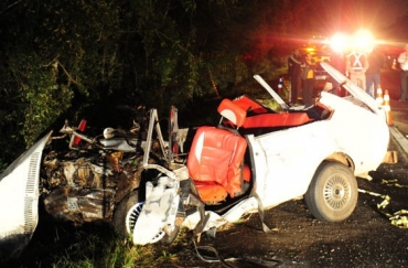 Acidente deixou quatro mortos e dois feridos em rodovia no Rio Grande do Sul.