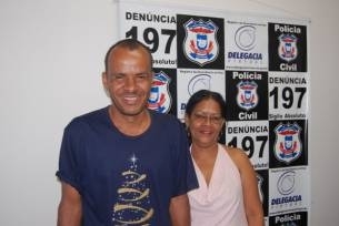 Aps cinco meses de buscas, Ricardo e Maria se encontram na DHPP, em Cuiab