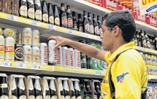 Refrigerantes, cervejas e gua mineral esto entre os produtos que tero os preos reajustados nos prximos dias nos var